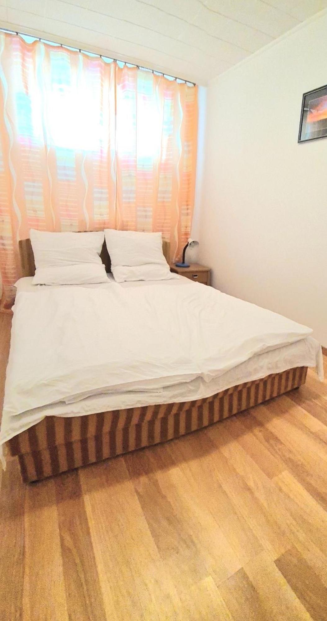 Appartement Cosa-Nostra à Hajdúszoboszló Chambre photo